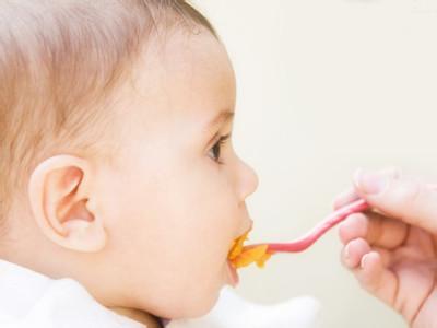 水果点心 9-10个月宝宝喂养方法 增加点心补充水果