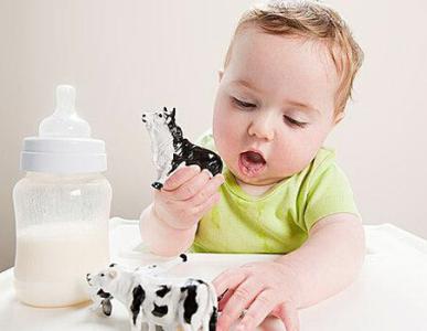 缺钙吃什么食物 12种提高孩子饮食钙含量的食物_孩子缺钙吃什么