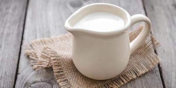 牛奶过期了还能喝吗 过期的牛奶能喝吗？如何判断牛奶是否过期