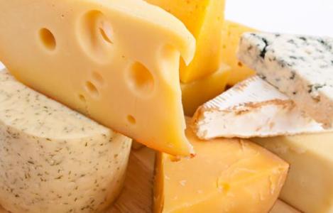 吃奶酪可以丰胸吗 吃奶酪有什么好处