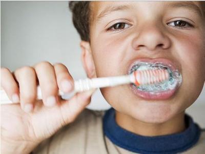刷牙时为什么会干呕 刷牙时恶心干呕是怎么回事