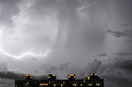 雷雨云 雷雨云形成的原因