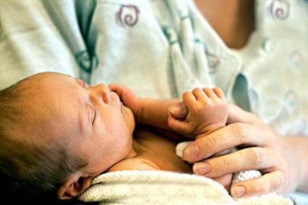 新生儿败血症的护理 新生儿脐部护理不当容易得败血症
