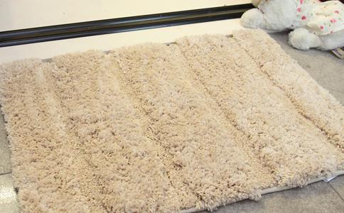 羊毛衫洗涤方法及保养 羊毛地垫的清洗保养方法
