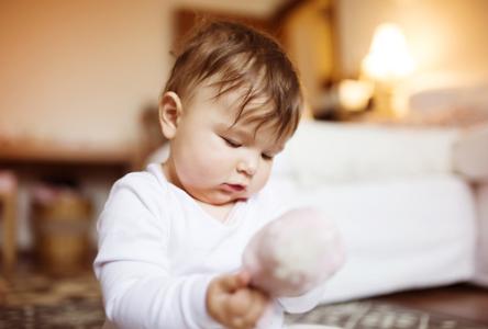 宝宝好奇心 如何促进宝宝好奇心的发展