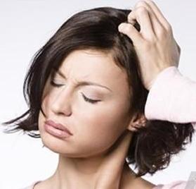 头皮屑的行成和预防 冬天怎么预防头屑？