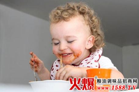 宝宝多大可以吃酱油 宝宝能吃酱油吗 宝宝可以吃酱油吗