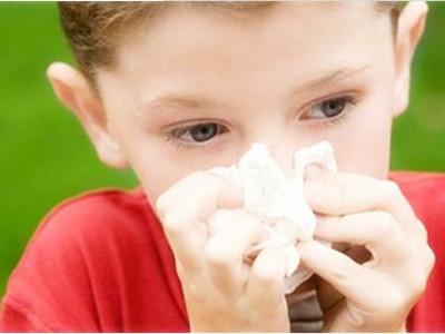 儿童咳嗽吃什么药好 秋季儿童咳嗽吃什么 秋季儿童咳嗽的食疗方