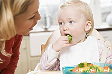 孩子严重缺钙怎么办 宝宝严重缺钙吃什么 孩子严重缺钙怎么办