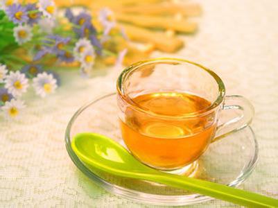 蜂蜜老茶作用与功效 蜂蜜茶的功效与作用