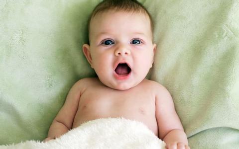 六个月婴儿早教方法 婴儿早教的方法有哪些？