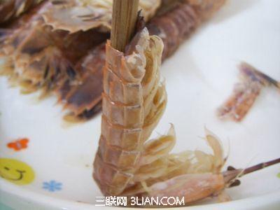 濑尿虾怎么剥 教你用筷子快速剥濑尿虾壳