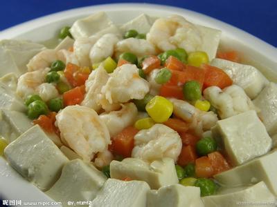 年夜饭：虾仁豆腐的做法