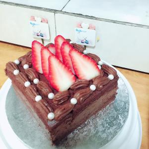 巧克力奶油蛋糕的做法 浓情巧克力蛋糕的做法_附巧克力奶油制作方法的做法(2)