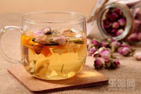 玫瑰花茶的功效与作用 蜂蜜玫瑰花茶的功效和作用