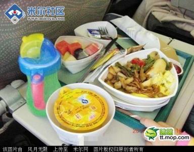泰国空姐介绍飞机餐 飞机餐的尴尬 空姐称泡面就是噩梦