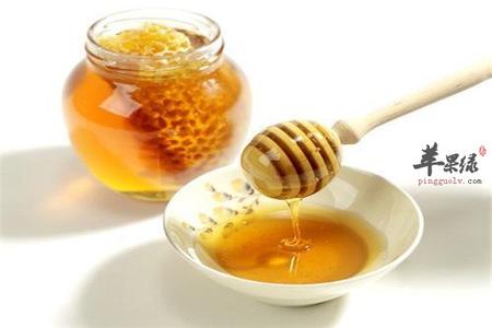蜂蜜食用3大禁忌 蜂蜜怎么喝更有营养_蜂蜜食用的问题大全
