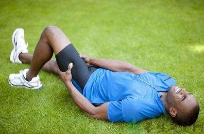 如何预防小腿抽筋 如何预防运动腿抽筋
