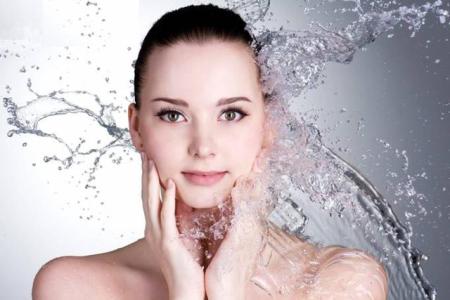 白醋洗脸的正确方法 正确的洗脸方法  让你皮肤年轻10岁