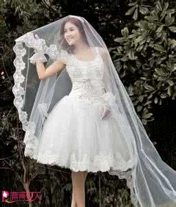 西式婚礼礼服 西式婚礼为什么新娘要穿白色礼服?