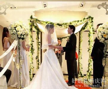 婚礼上新郎感谢词 婚礼新人答谢词