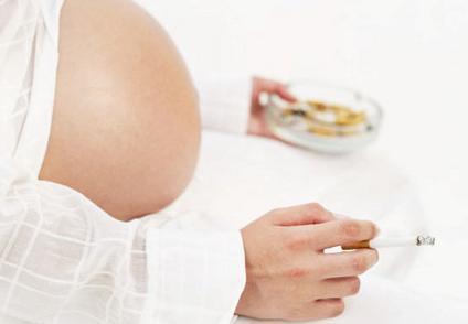 怀孕初期孕妇开胃菜谱 孕妇在怀孕初期要怎么做才能生个健康的宝宝