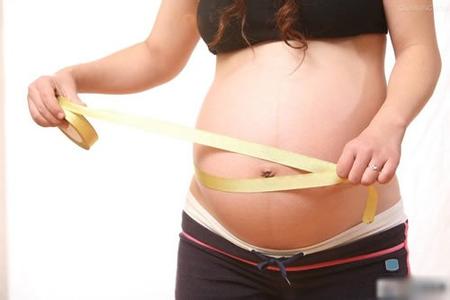 孕期腹围怎么量 孕期腹围过大怎么办_孕期腹围过大怎么回事