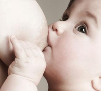 怎样判断宝宝是否吃饱 怎样衡量宝宝是否吃饱