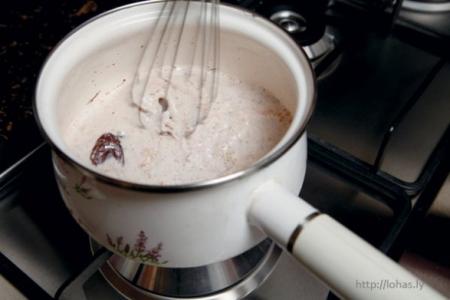 一杯热巧克力的热量 如何做一杯热巧克力