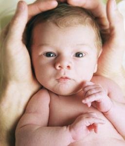 新生儿呕吐的原因 新生儿呕吐的原因与防治