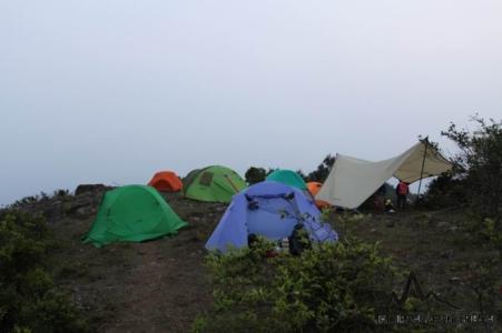 金堂云顶山露营 云顶山露营