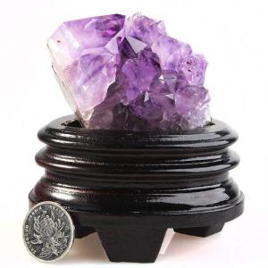 紫水晶原矿石怎么形成 紫水晶是怎么形成的