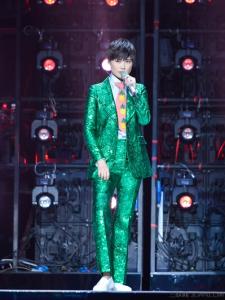 普通disco 李宇春 李宇春《普通Disco (跨年演唱会版)》歌词