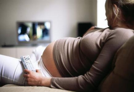 孕妇可以长期看电视吗 孕妇看电视好吗