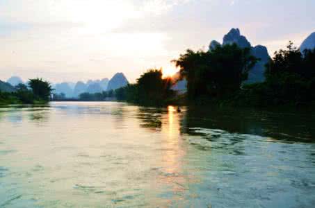 最美的一道风景作文 雨后，最美的那道风景