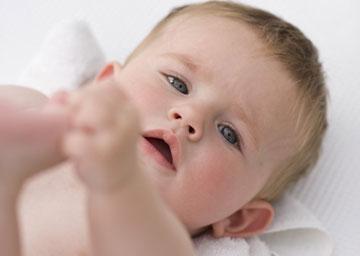 宝宝支气管炎吃什么好 宝宝吃什么对气管炎好