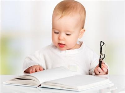 小孩吃什么开发智力 10个月宝宝吃什么开发智力