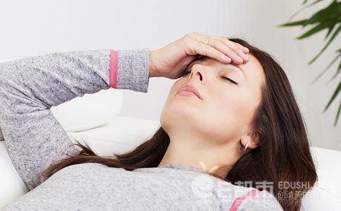 头痛的原因和治疗方法 春季治头痛的方法 春季如何治头痛