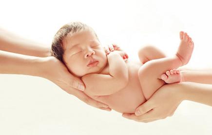 婴儿湿疹护理注意事项 婴儿护理要特别注意的部位(2)