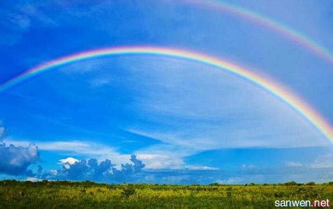 彩虹形成的原因是什么 天空中的彩虹是什么形成的