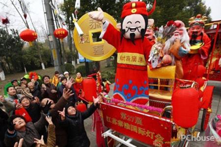 春节的传统习俗之迎财神
