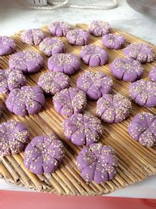 紫薯饼的家常做法 紫薯饼怎么做，紫薯饼的家常做法