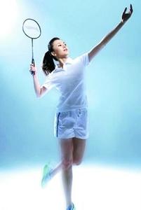 羽毛球锻炼的好处 身心锻炼都达到常打羽毛球就可以