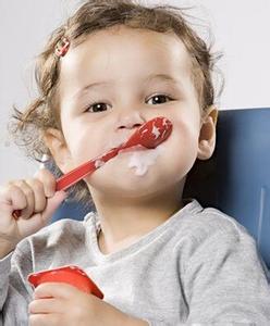 帮助宝宝消化的食物 吃哪些食物帮助宝宝预防蛀牙