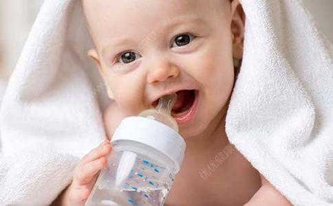 糖尿病人喝水注意什么 宝宝喝水要注意什么