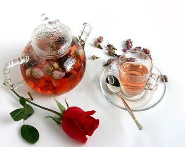 红枣玫瑰花茶的功效 蜂蜜红枣玫瑰花茶功效和作用