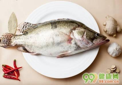 孕妇适合吃什么鱼 孕妇吃什么鱼好 适合孕妇吃的鱼有哪些