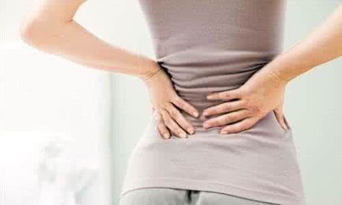 女性腰痛的原因有哪些 女性腰痛的原因是什么