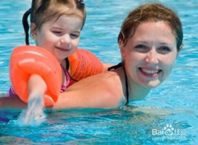 夏季游泳安全注意事项 夏季带孩子游泳要注意什么