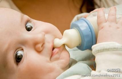 新生儿换奶粉怎么换 新生儿奶粉要怎么冲